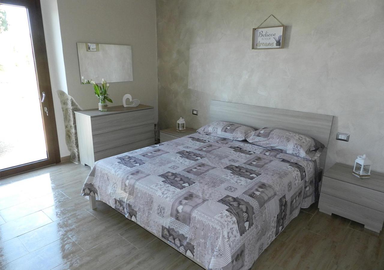 B&B Gli Ulivi SantʼAnna Arresi Eksteriør bilde